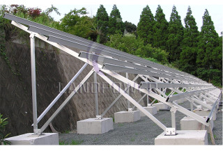 Solar Ground Mounting Systems with Ground Screw